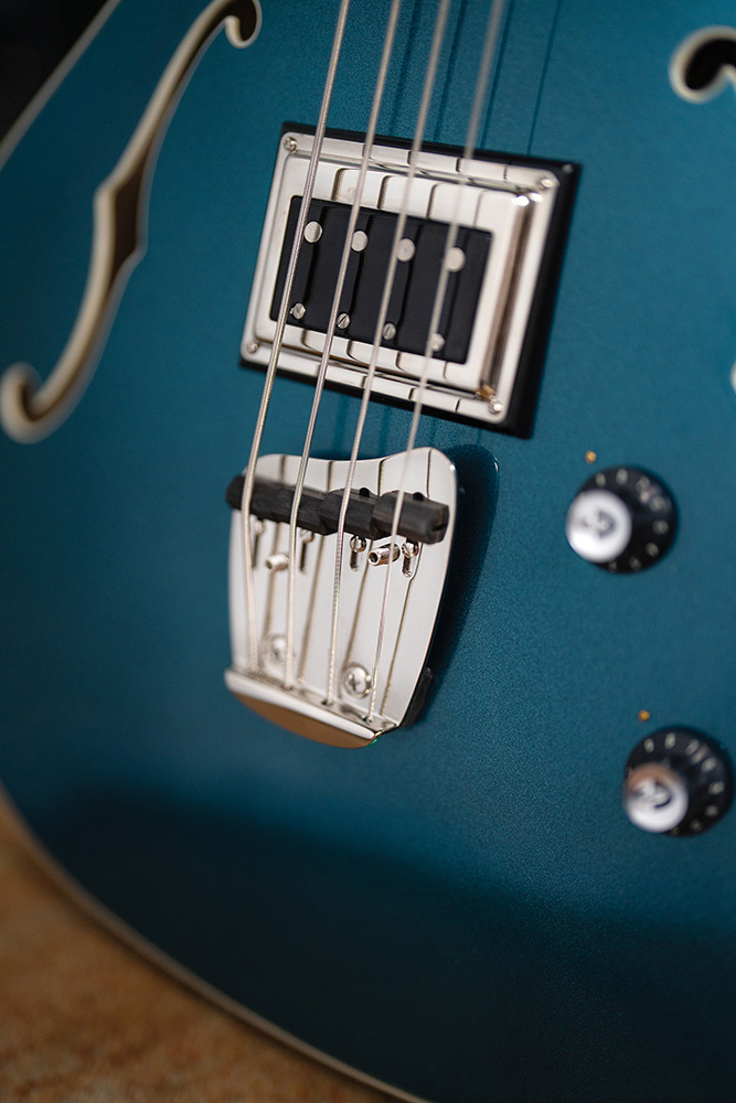 Top down view of the back of the Starfire Deluxe Bass Teal the Deal