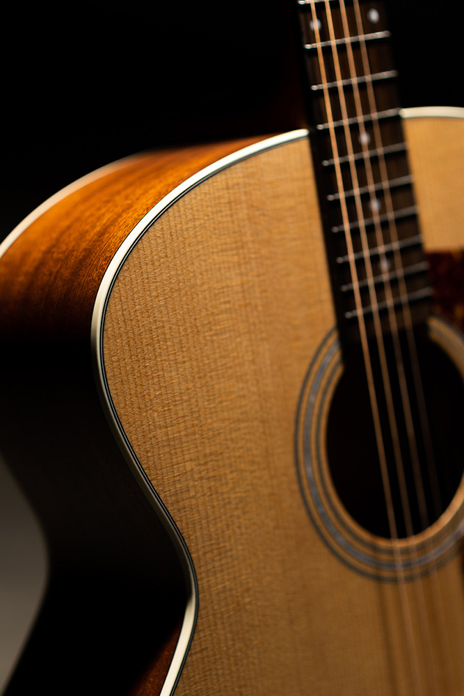 Close-up of F-240E Natural binding