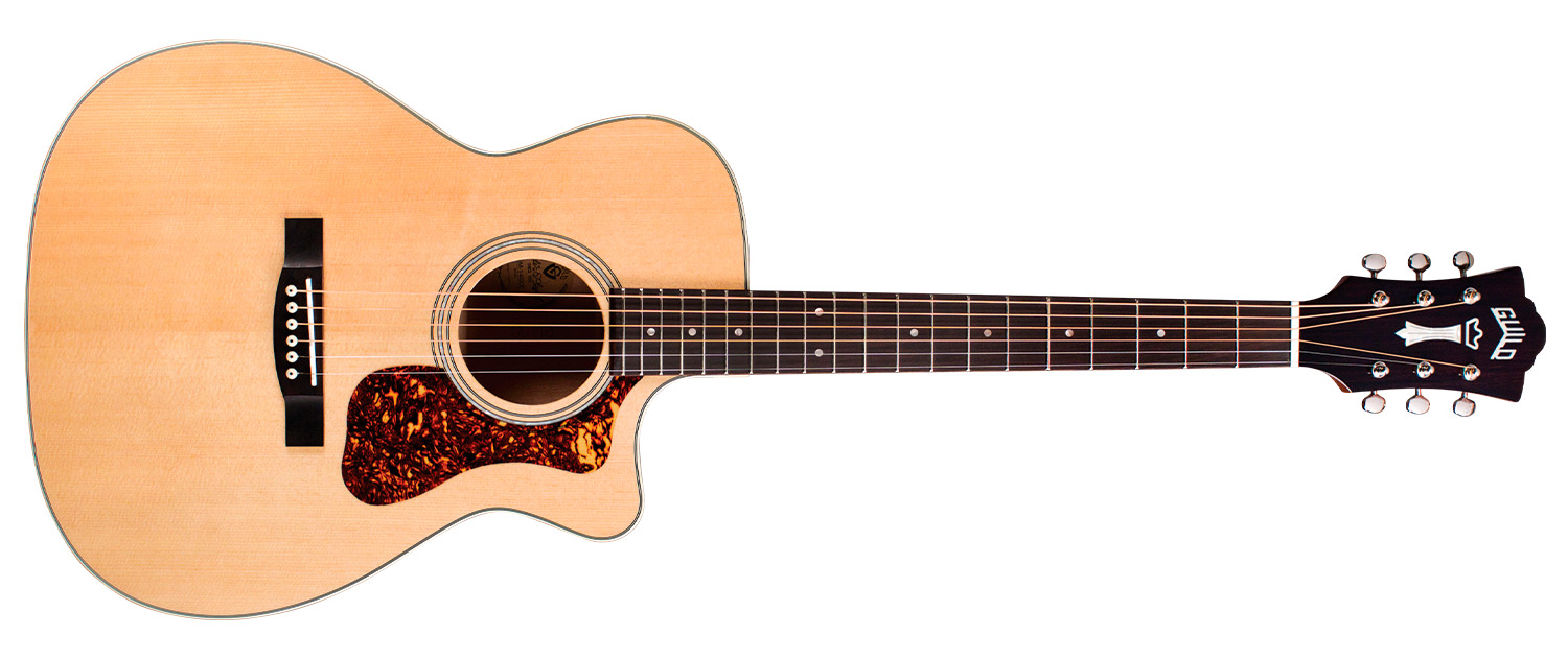 Horizontal front view of OM-140CE Natural acoustic guitar
