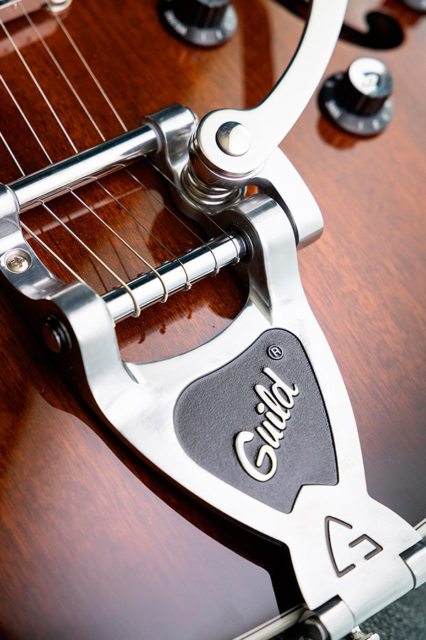 Thumbnail close-up view of Starfire I DC California Burst vibrato tailpiece
