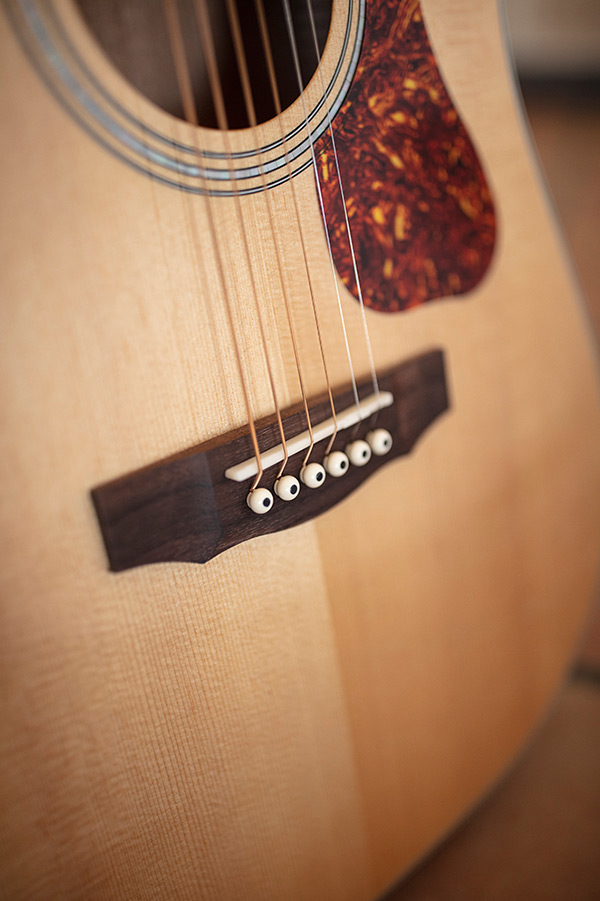 Close up of D-140 Natural bridge thumbnail