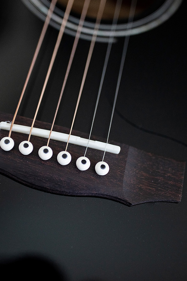 Close up of D-140CE Black Bridge thumbnail