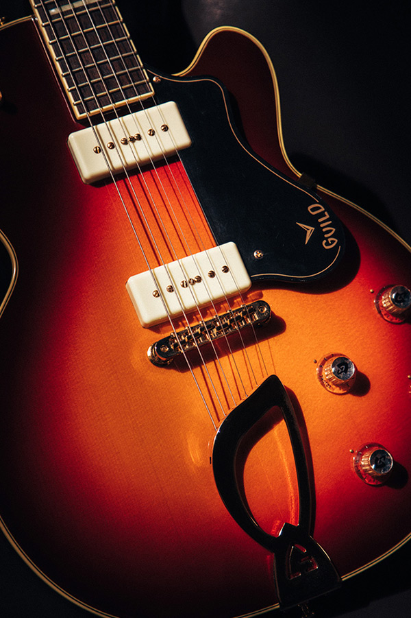 M-75 Aristocrat Antique Sunburst body