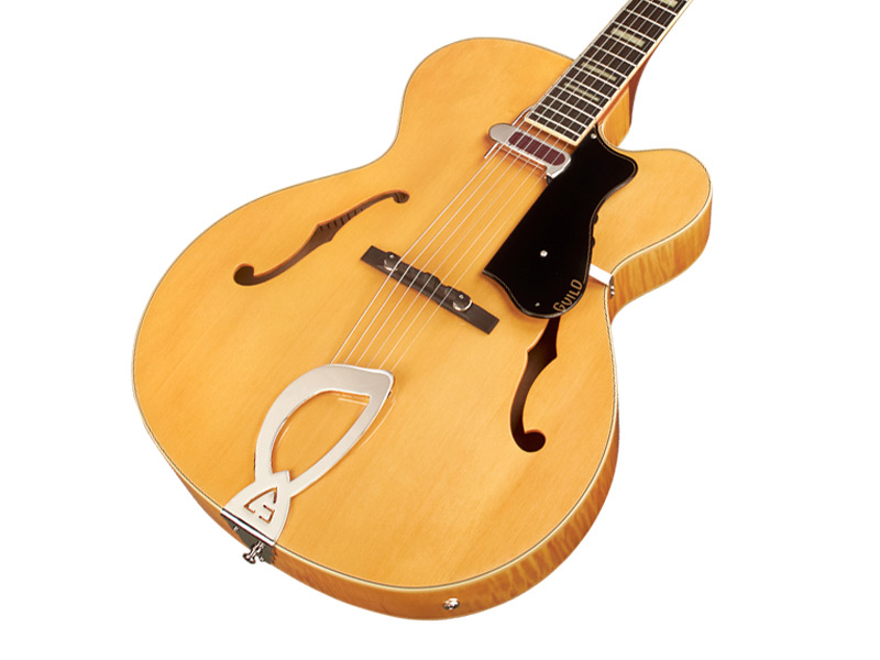 Horizontal side view of A-150 Savoy Blonde guitar