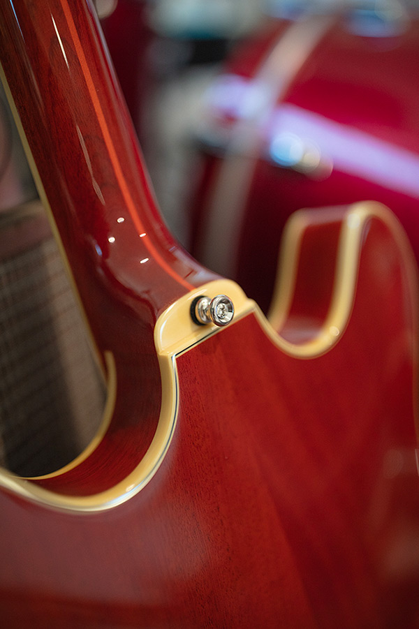 Close-up of Starfire II bass heel