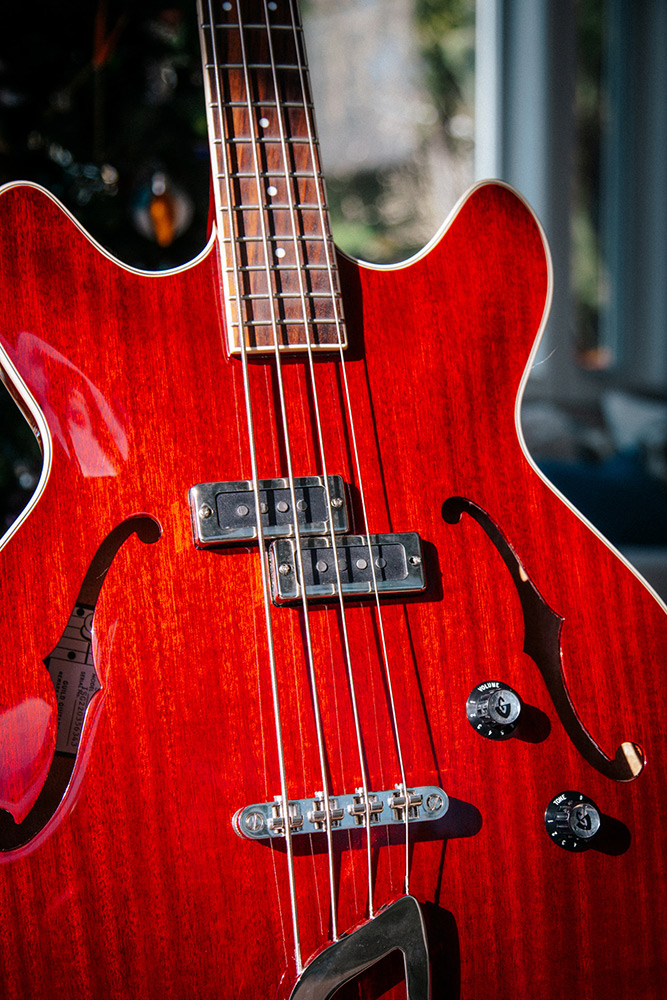 Starfire I Cherry Red bass body
