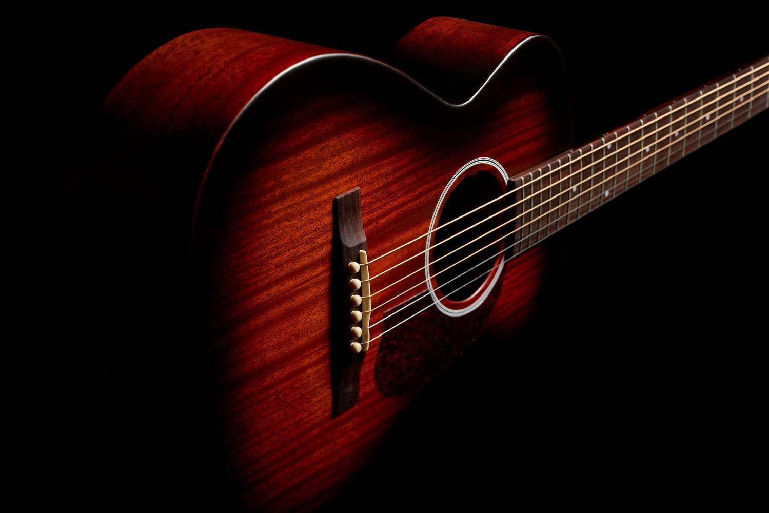 Angled view of M-20 Vintage Sunburst body