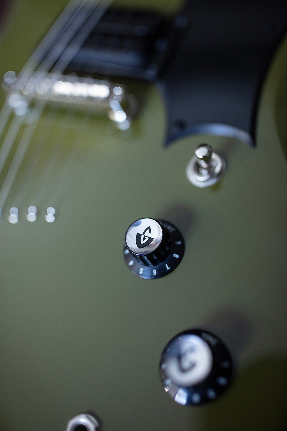 Close up of Polara Phantom Green knobs