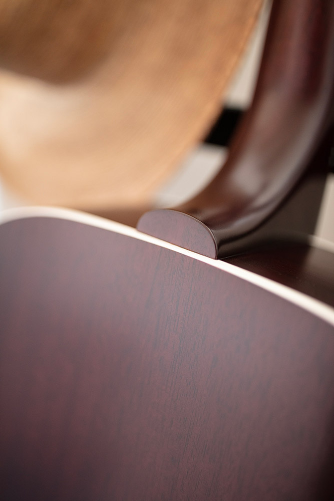 Close-up of F-40 Standard Natural heel