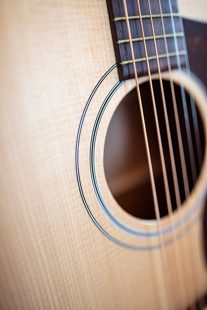 Close up of D-40 Standard Natural soundhole