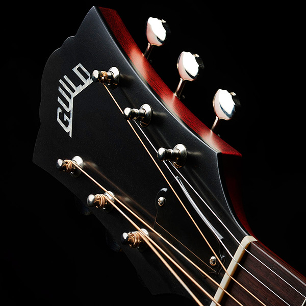 Close-up D-50 Standard Natural headstock with Guild Peak logo thumb