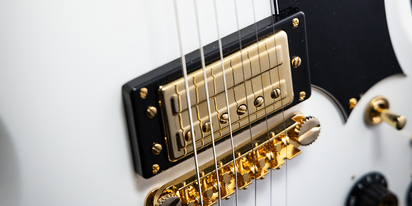 Close up of USA Artist Edition S-100 Polara Kim Thayil guitar pickup