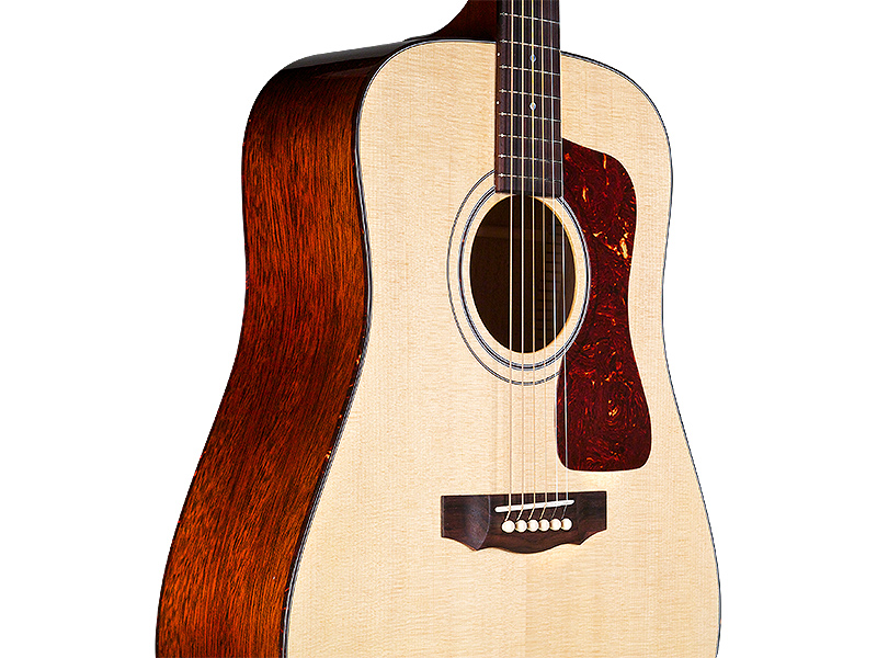 D-40 TRADITIONAL Natural | Guild Guitars