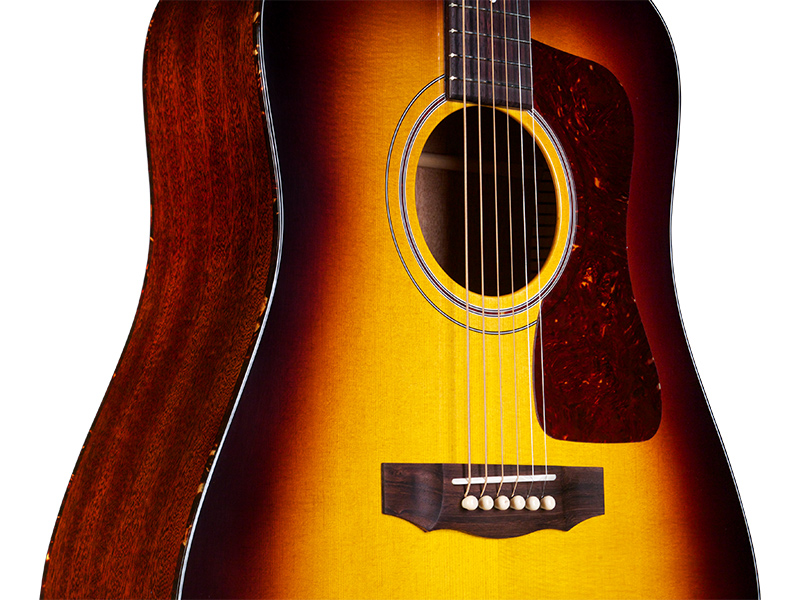 guild d40 sunburst